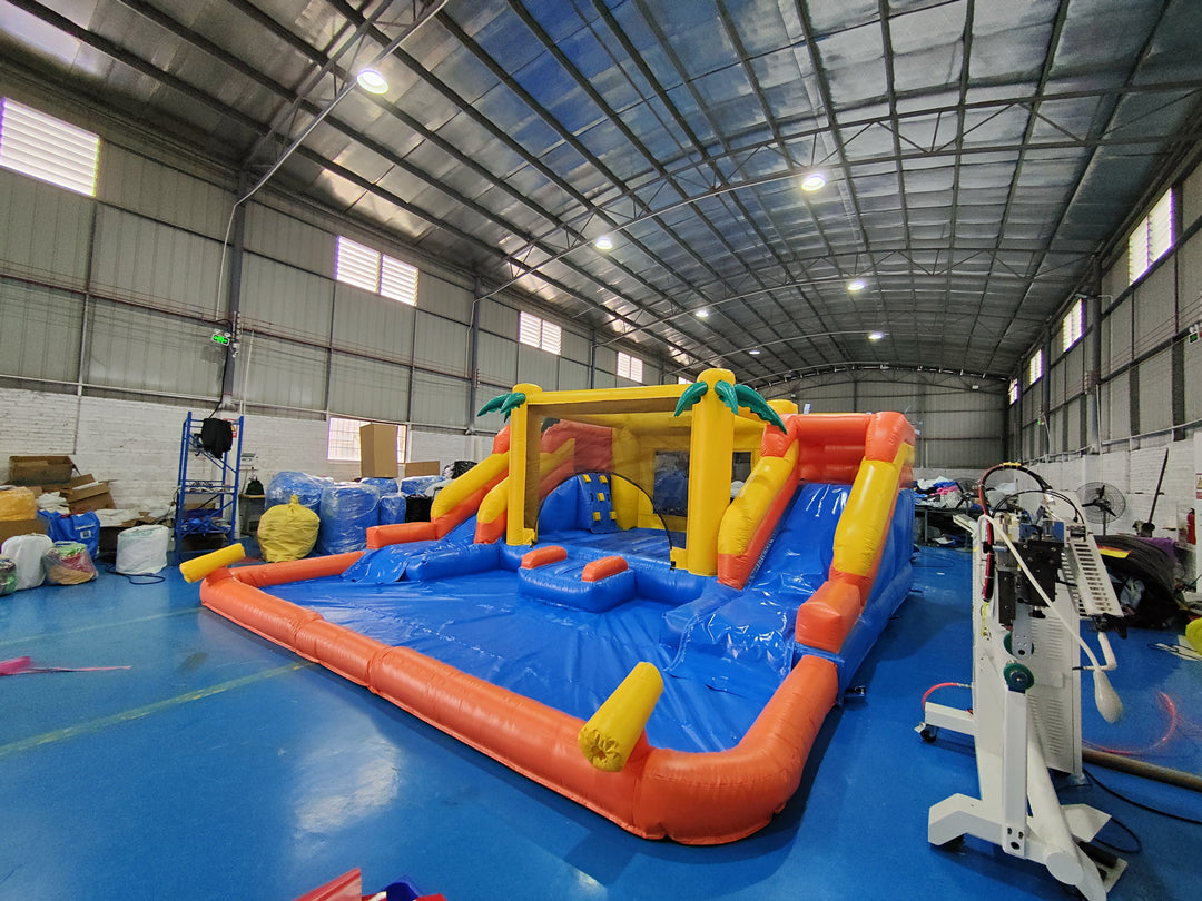Inflatable Slide With Pool