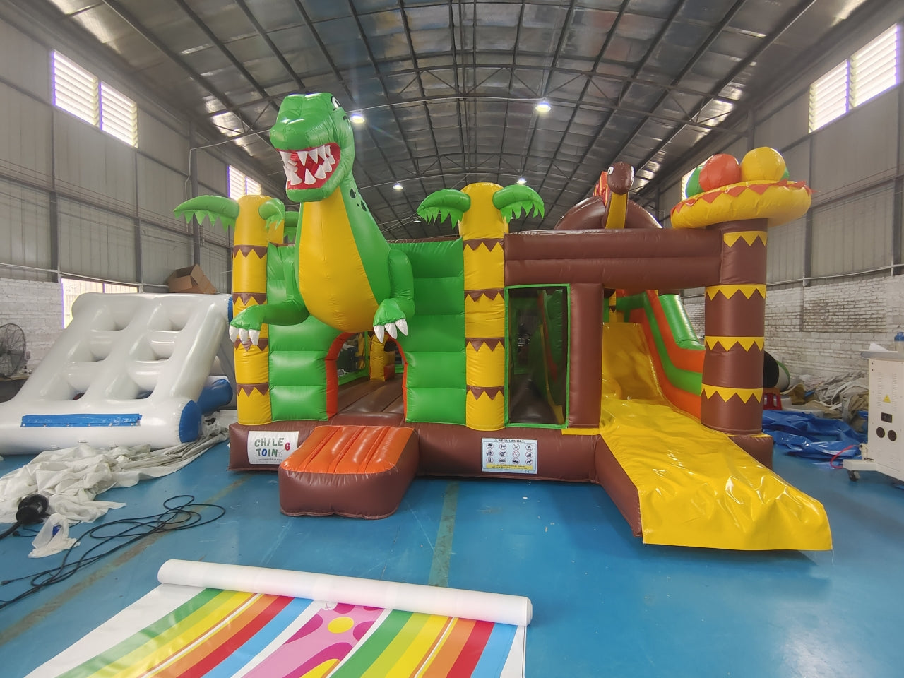 Castillo Inflable Temático Dinasauro