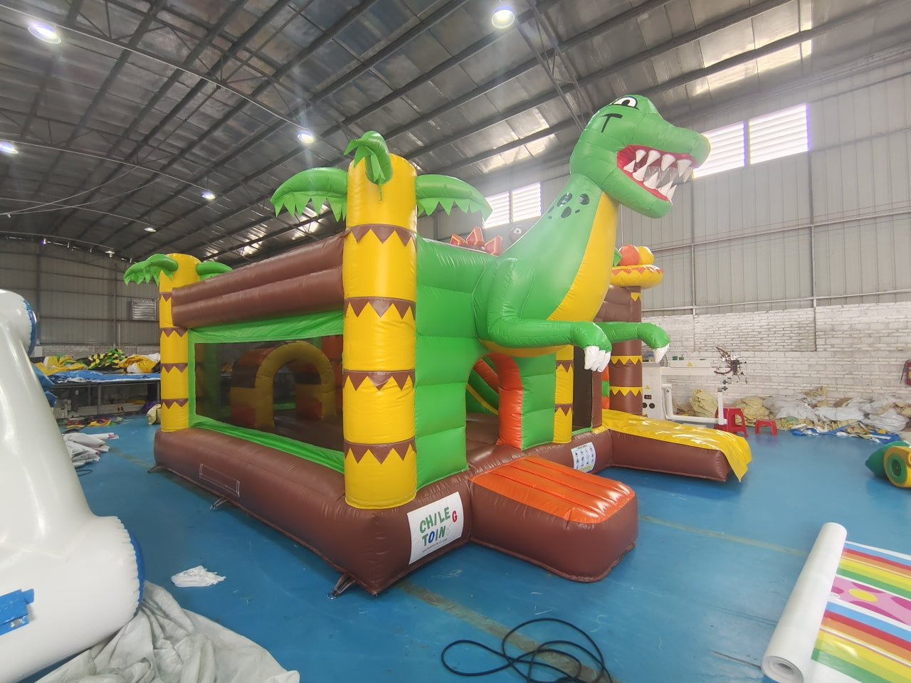 Castillo Inflable Temático Dinasauro