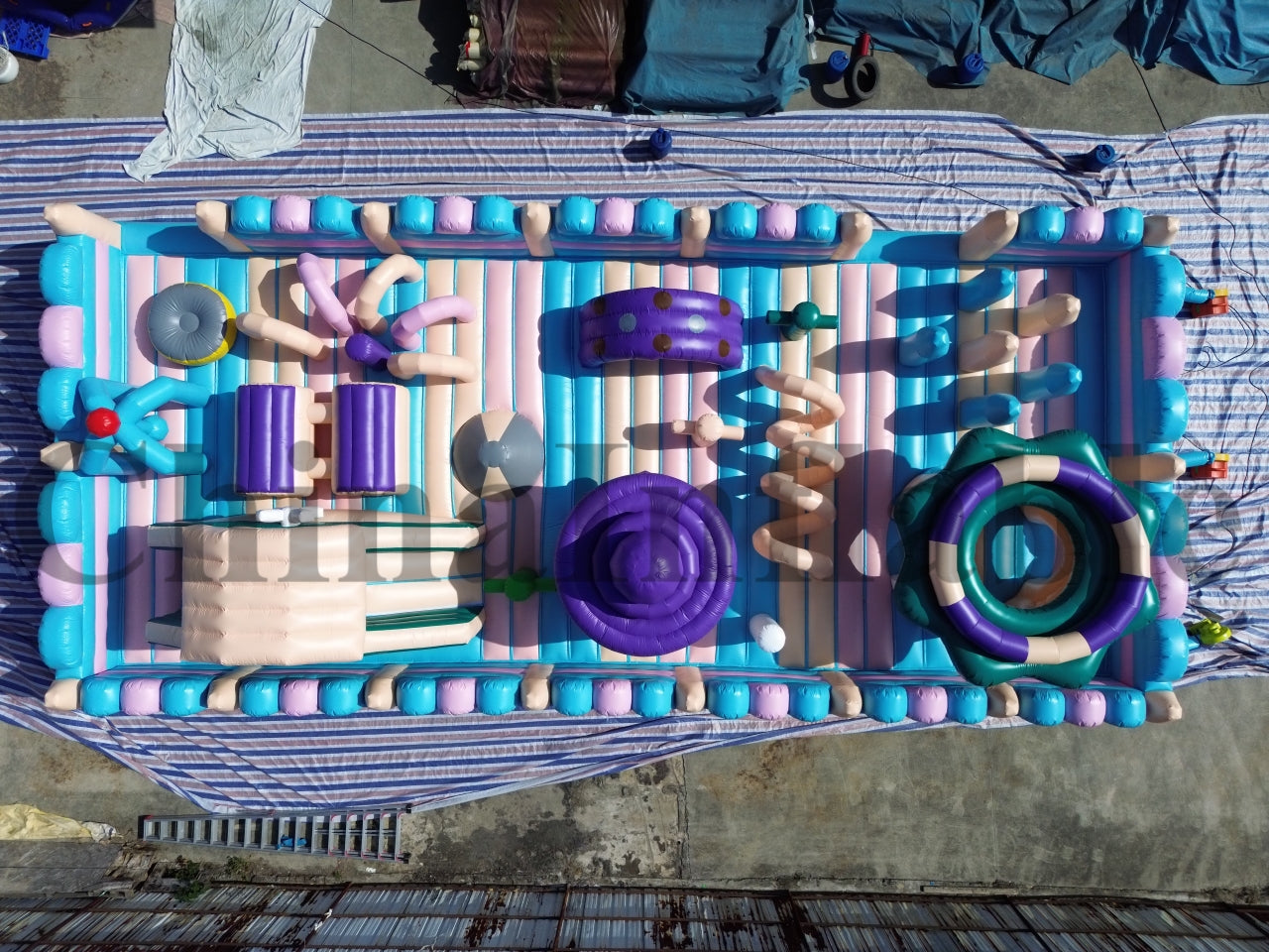 Parque Inflable Temático Ovni Gigante