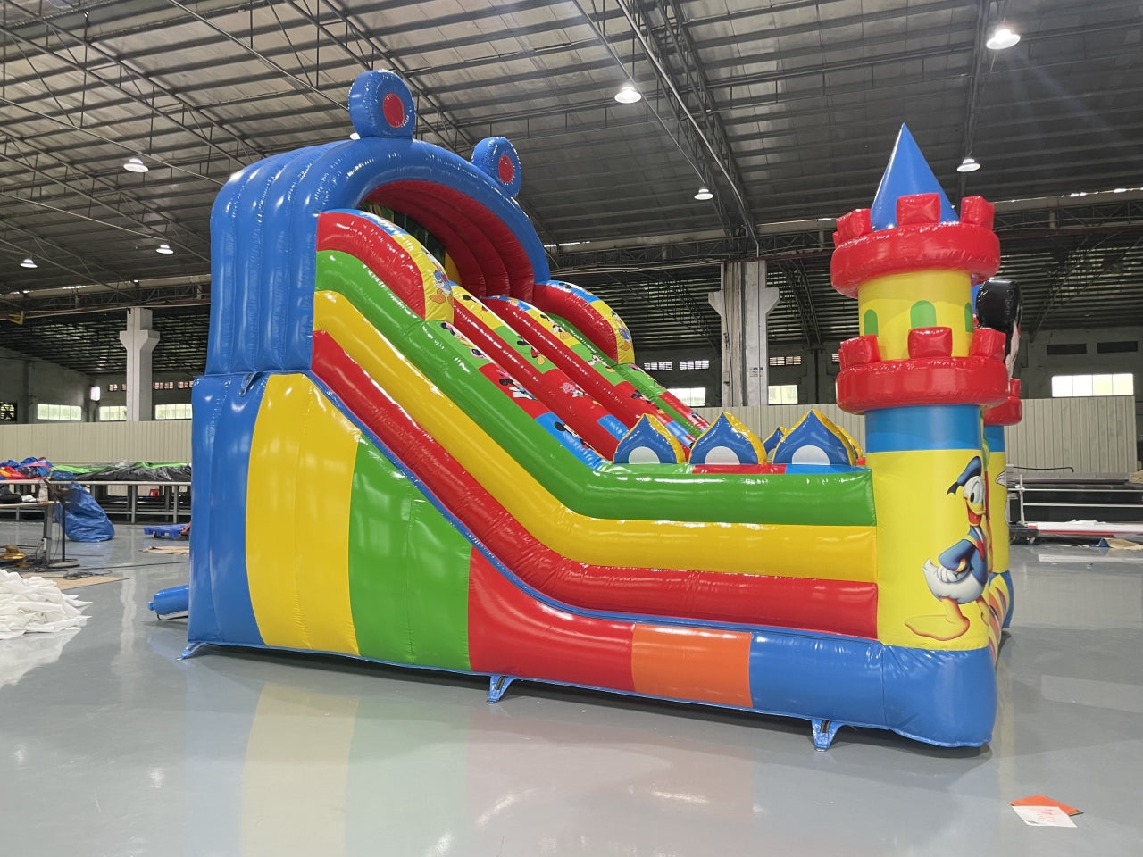 Tobogán Inflable Temático Micky Modelo Chileno