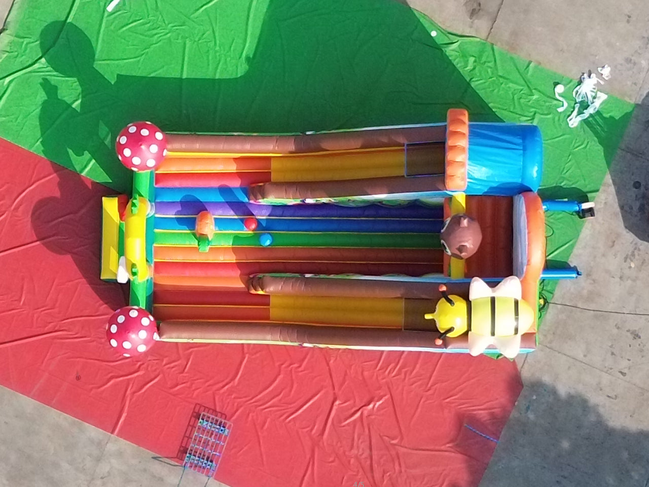 Tobogán Inflable Temático Abeja 9mL * 6.5mW