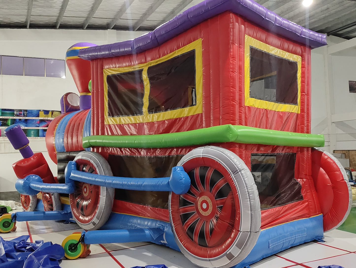 Castillo Inflable Temático De Tren Para Saltar