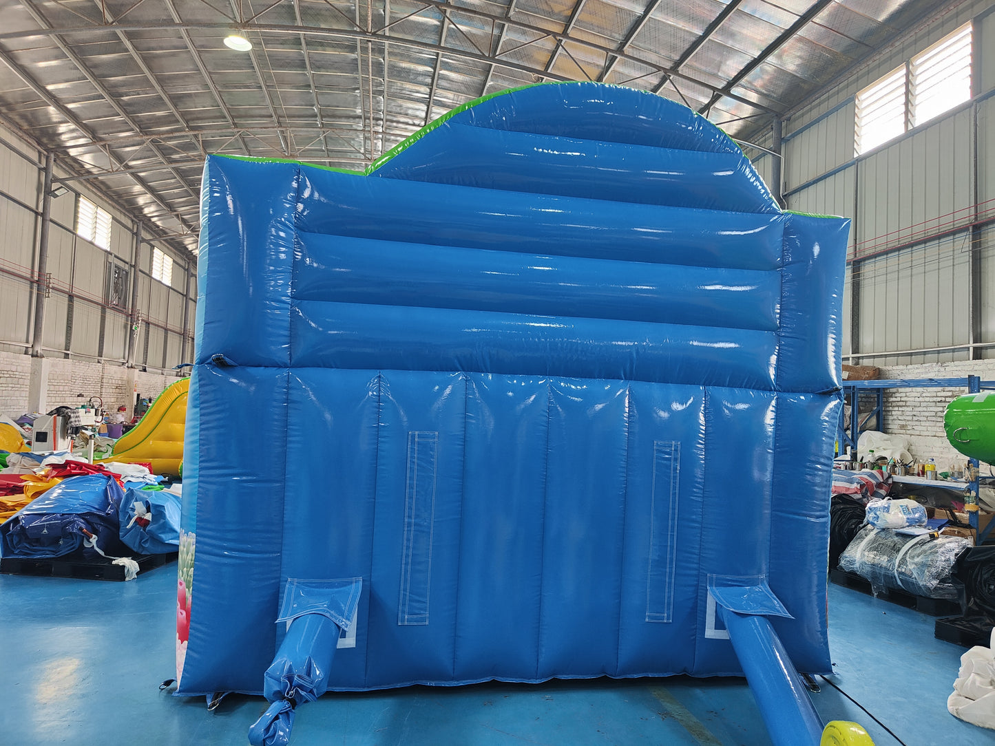 Inflatable Water Slide Aquarium Topic