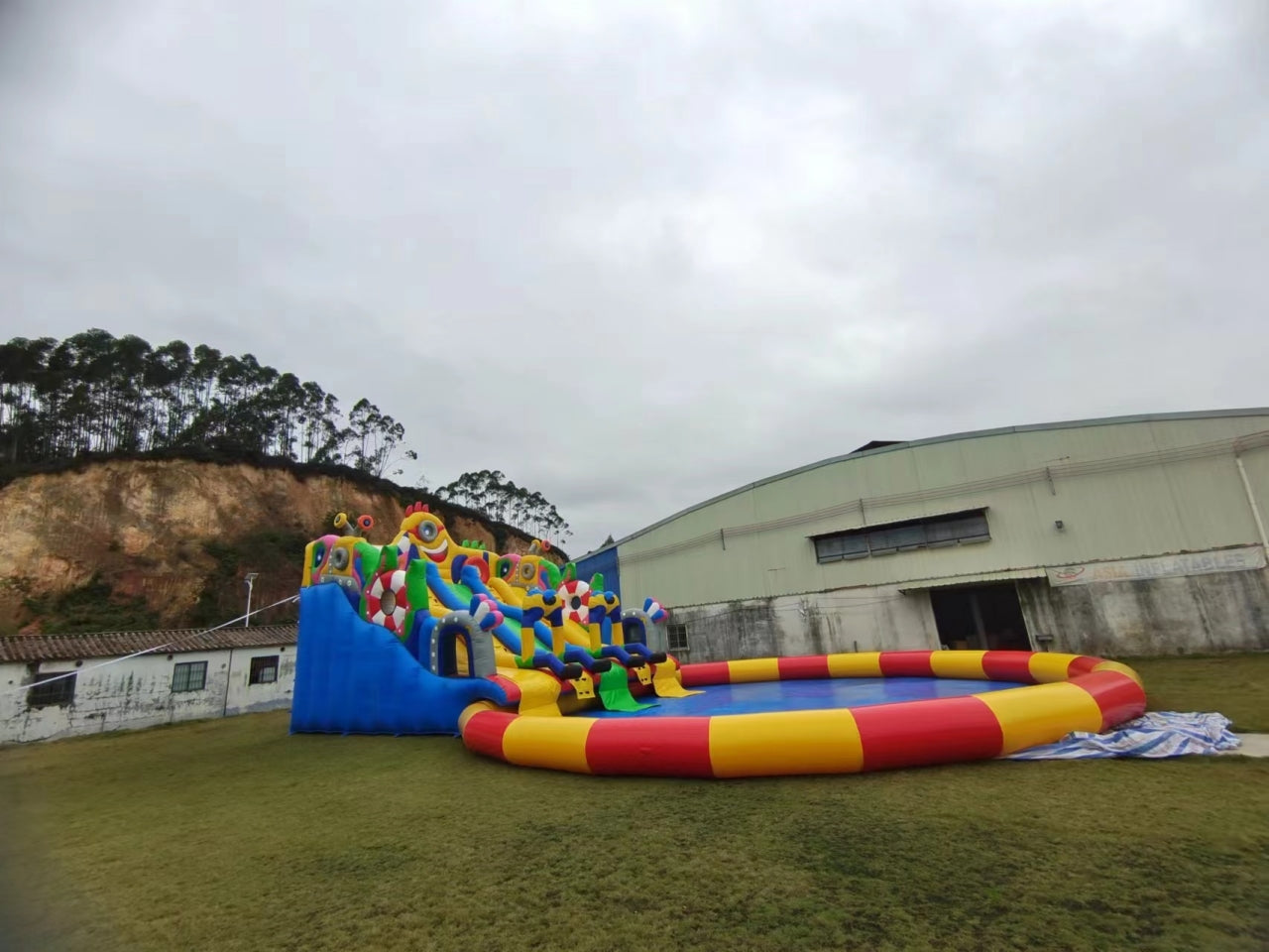 Parque Inflable Gigante Temático Caramela