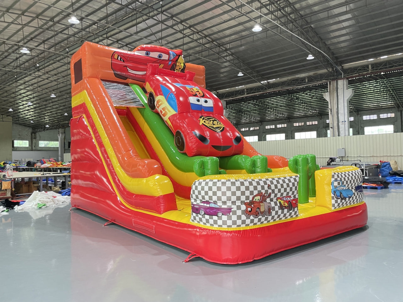 Tobogán Inflable Temático Car
