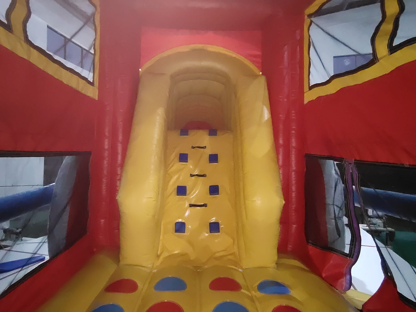 Castillo Inflable Temático De Tren Para Saltar
