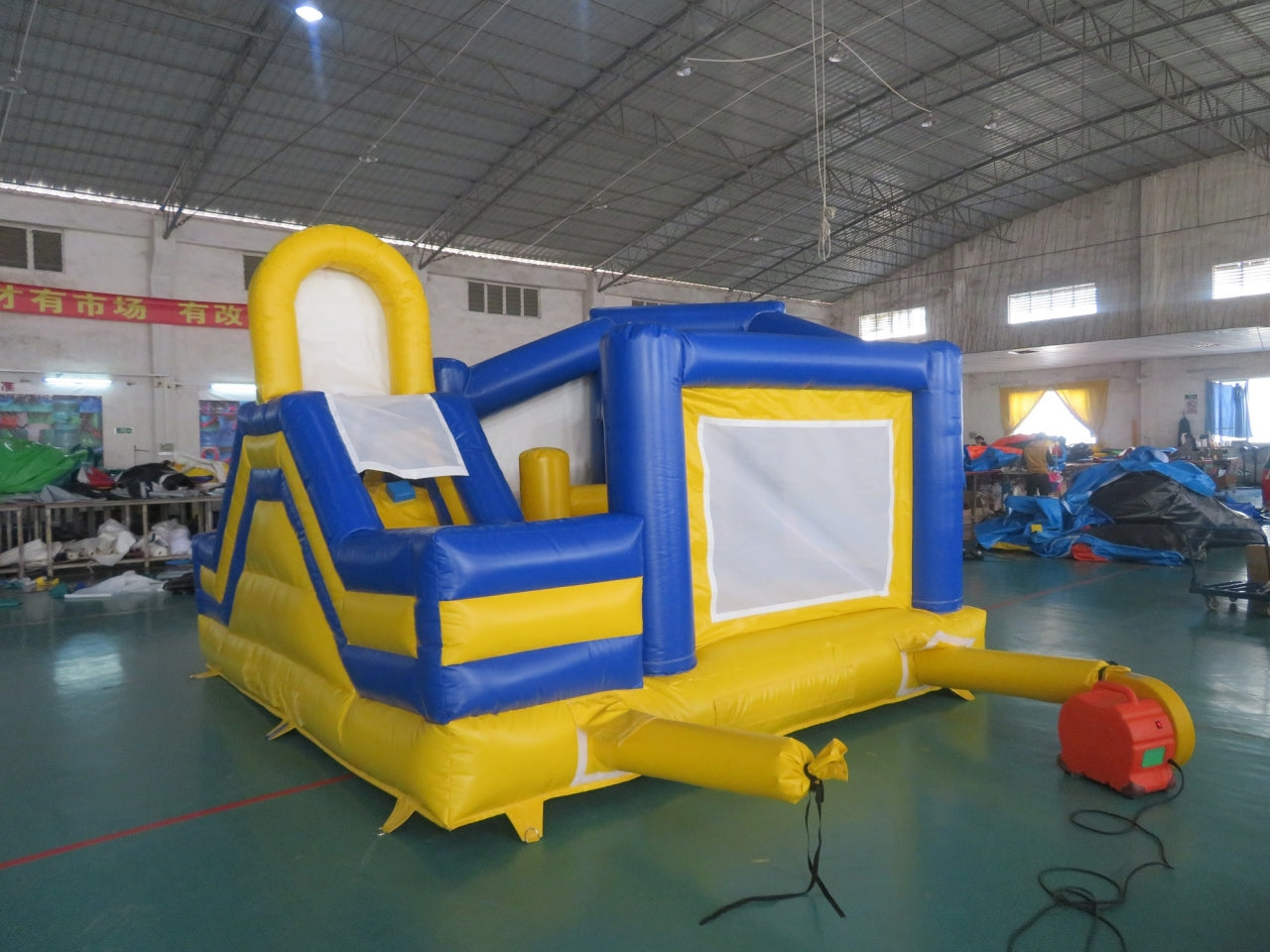 Castillo Inflable Temático Minion