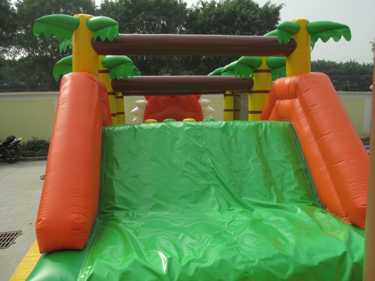 Inflatable Tiger Obstacle Course