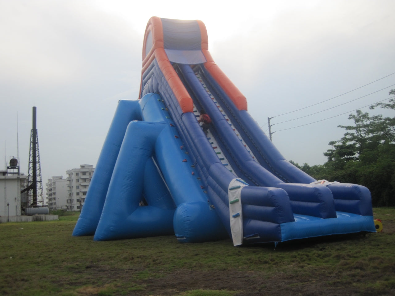 Tobogán Inflable Acuático Gigante Temático Hippo