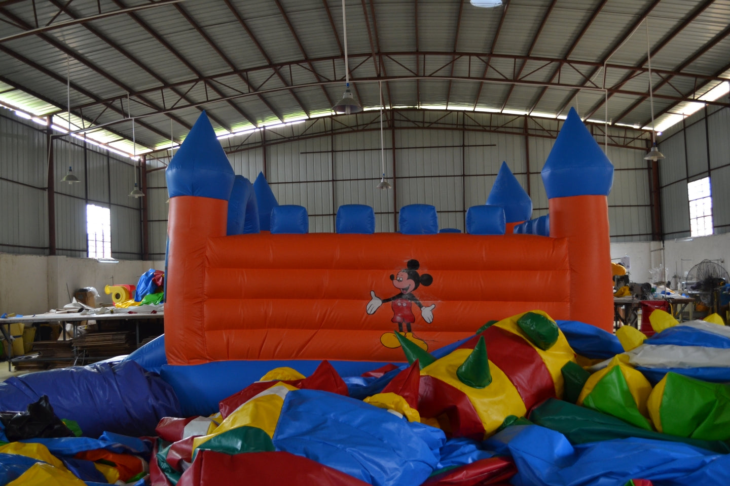 Castillo Inflable Temático Disneyland