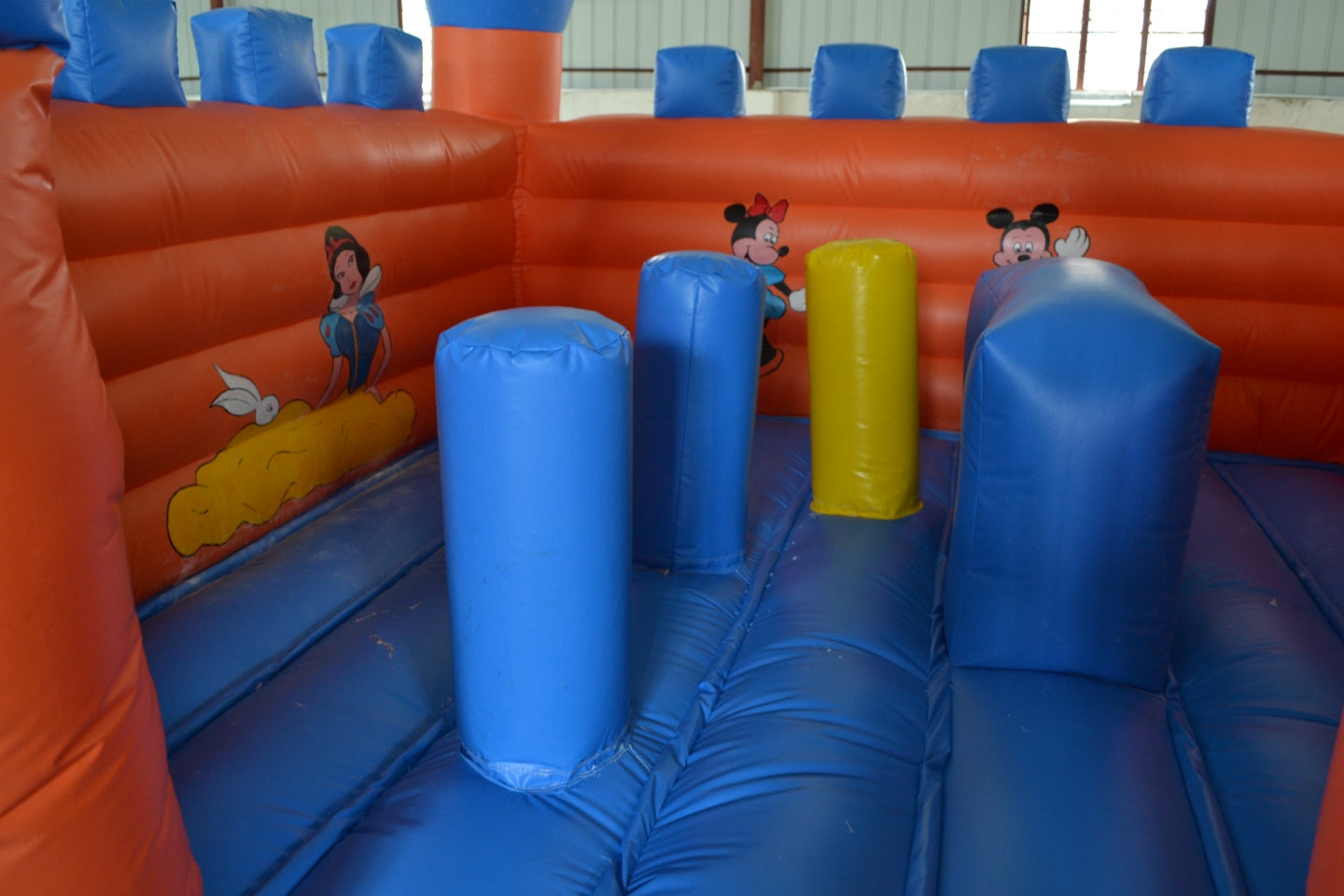 Castillo Inflable Temático Disneyland