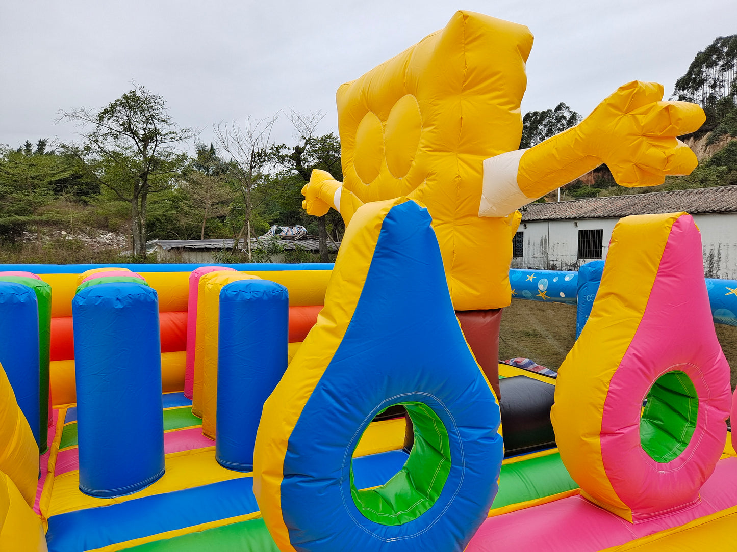 Parque Inflable Gigante Temático Bob Esponja