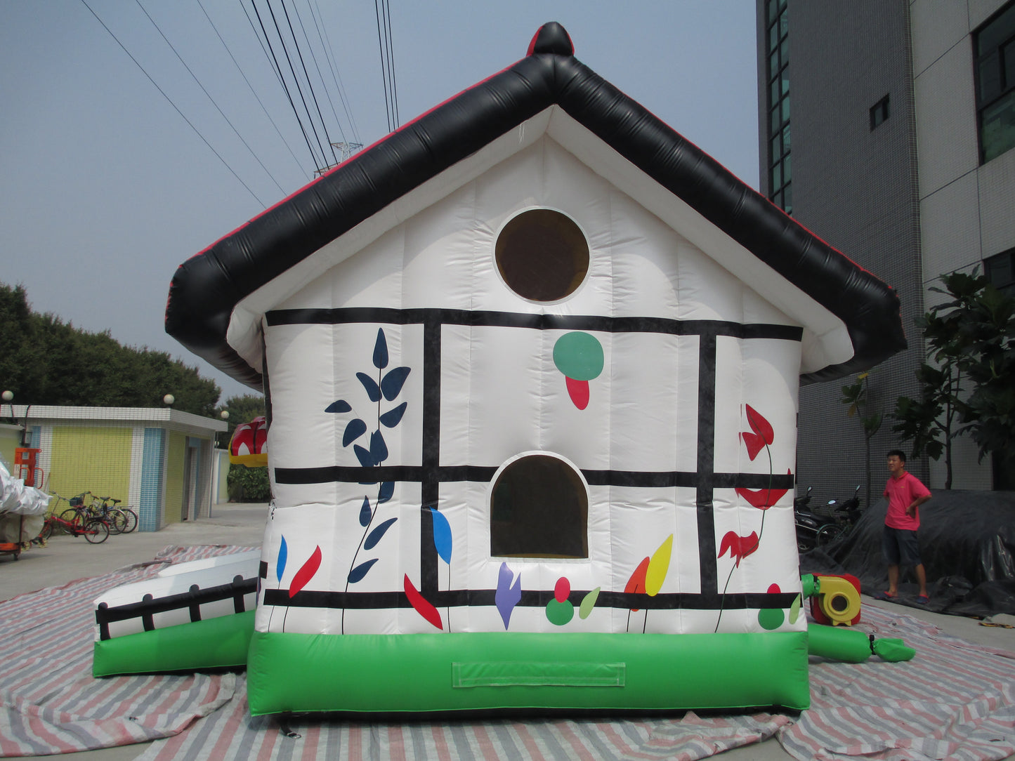 Japanese Style Inflatable Bouncing House