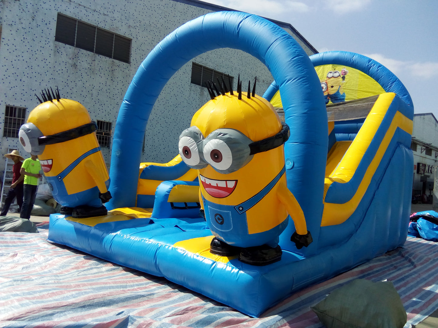 Inflatable Slides Minion