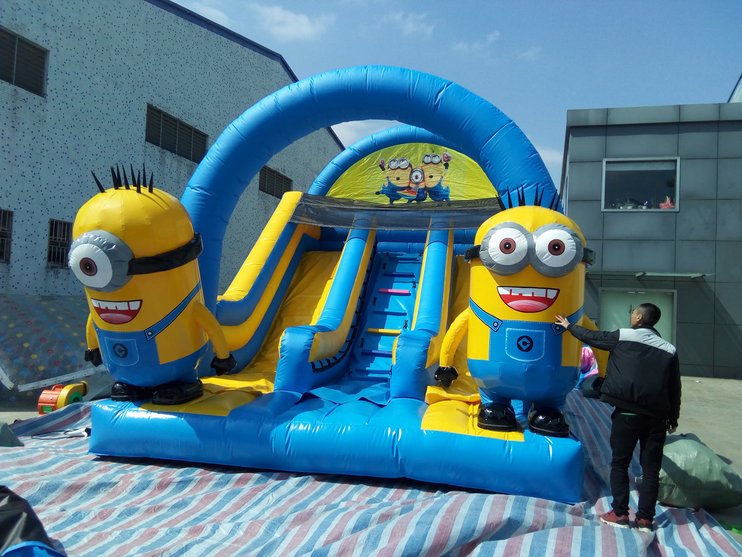 Inflatable Slides Minion